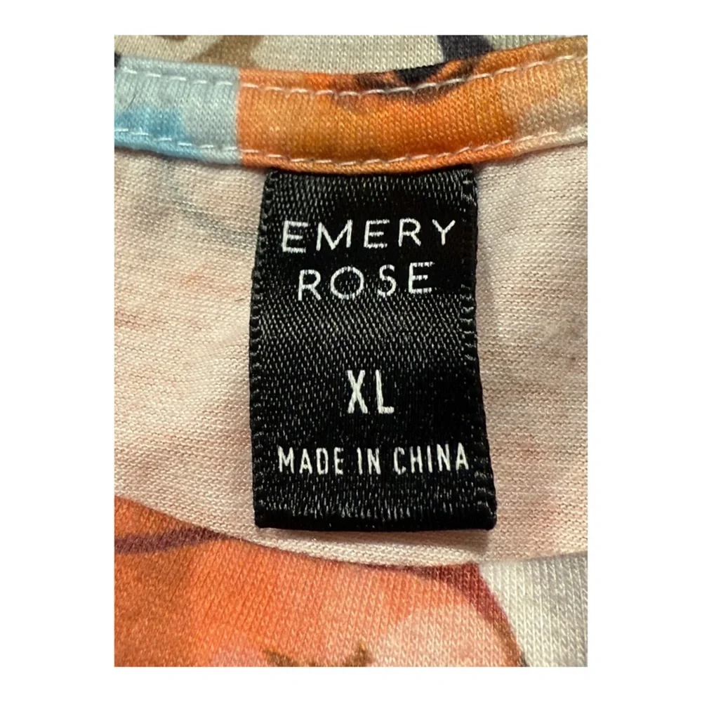 Emery Rose Colorful Cat Print T-Shirt